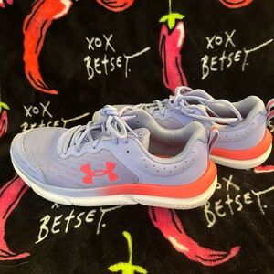 Under Armour girls purple and Pink Running Shoes